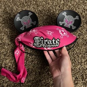 Disney Mickey Mouse hat